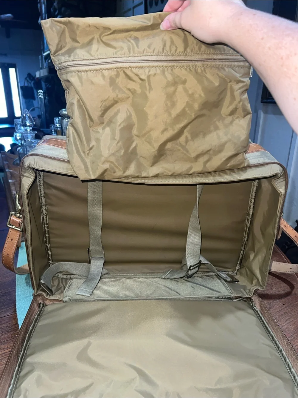 Hartmann Vintage Belting Carry On Briefcase